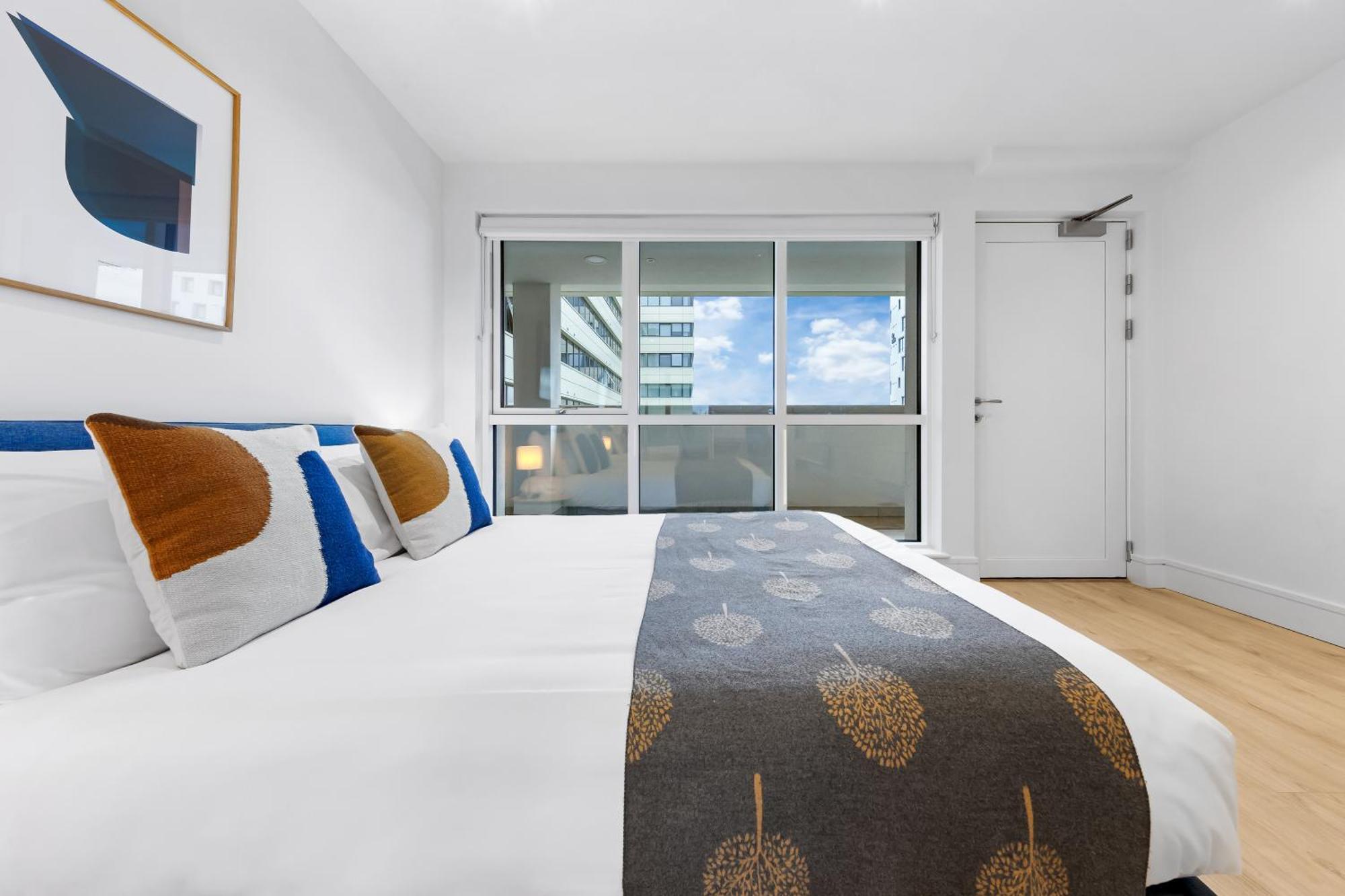 Апартаменти Stylish Retreats On Olympic Way Лондон Екстер'єр фото